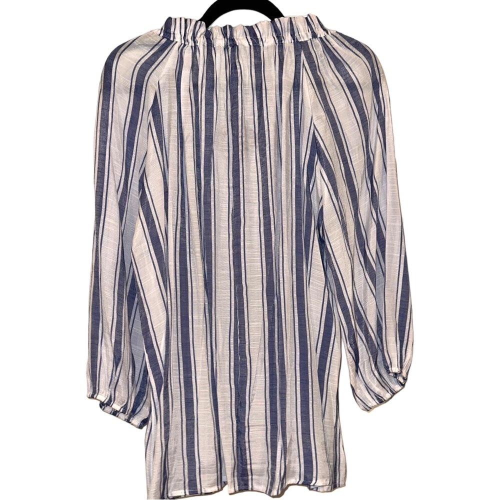 Harve Benard Sheer Blue and White Striped Blouse Size 1X - Picture 5 of 5